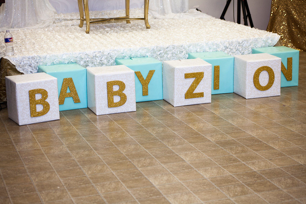 Urlissa's Golden Safari Themed Baby Shower