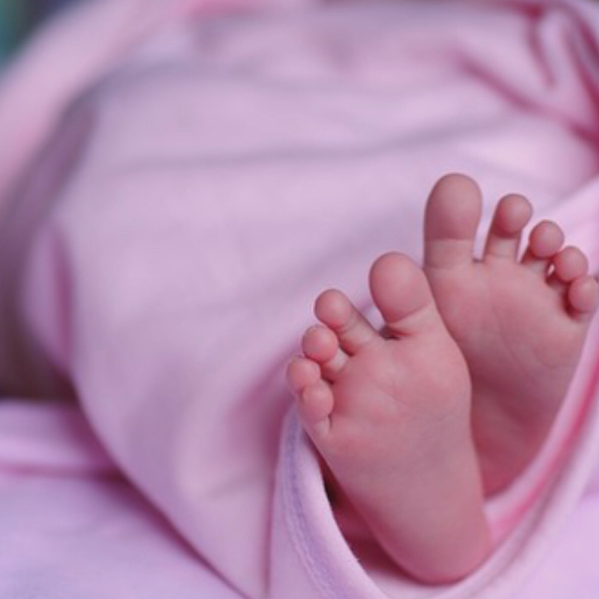 Woman Gives Birth To Twins